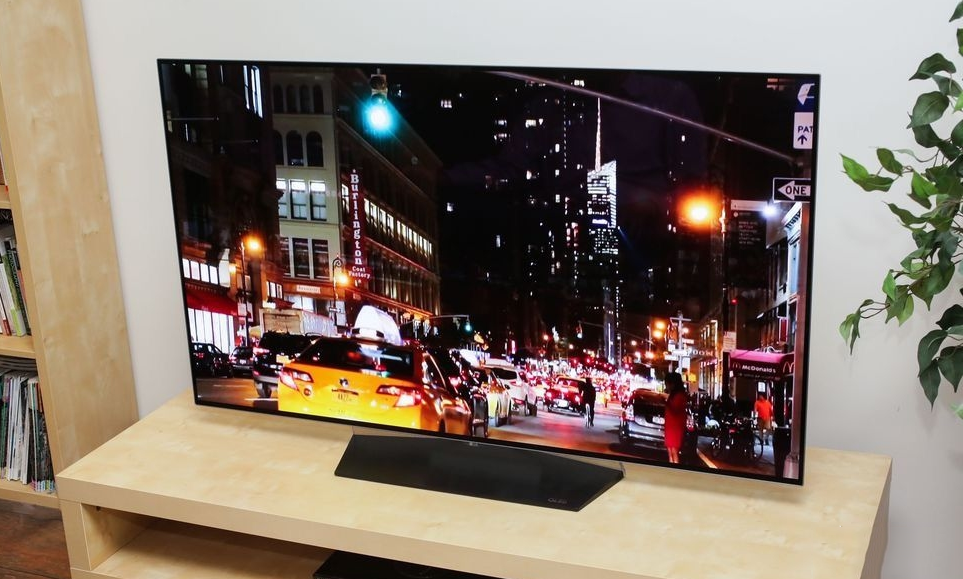 LCD与OLED性价比谁更高？