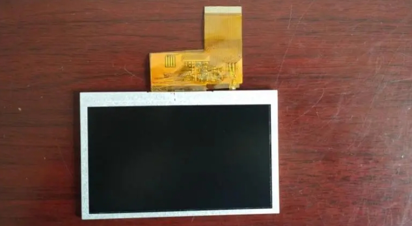 天马5.7寸液晶屏TM057QDH01的工业规格书 天马5.7寸液晶屏TM057QDH01的工业规格书