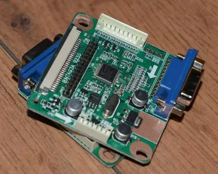 车载导航屏幕lvds接口定义