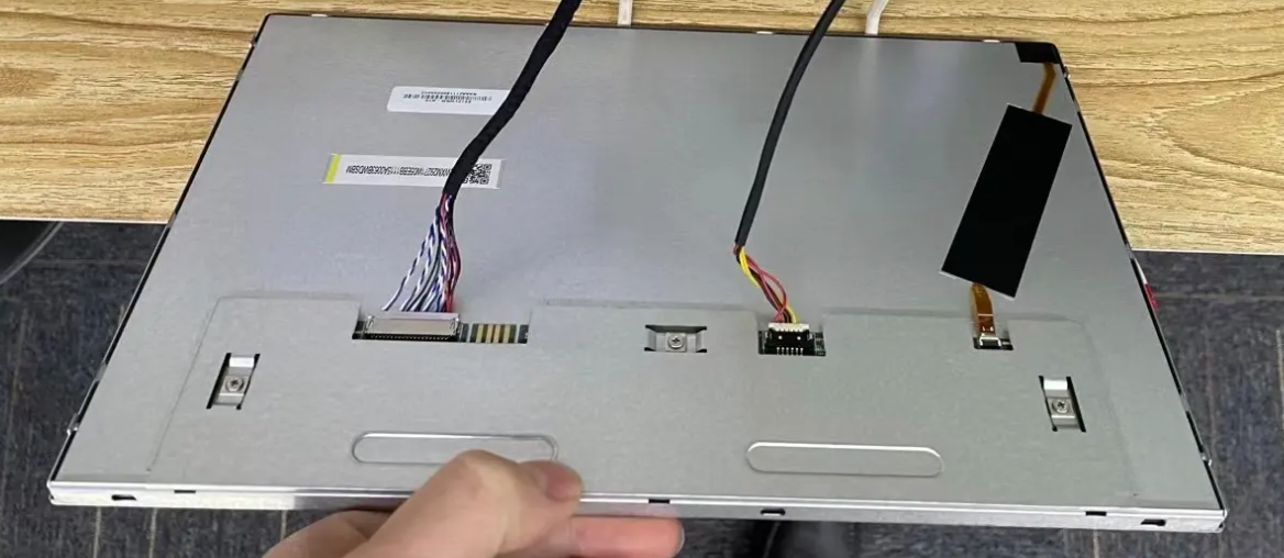 宽温液晶屏的LVDS接口在工业应用中的重要性 宽温液晶屏的LVDS接口在工业应用中的重要性