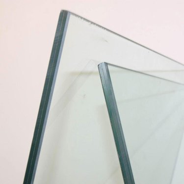 如何科学挑选带电磁屏蔽玻璃的液晶显示屏?这份指南帮你避坑 如何科学挑选带电磁屏蔽玻璃的液晶显示屏?这份指南帮你避坑