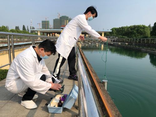 五大关键参数助您选择便携式污水检测设备的工业液晶屏 五大关键参数助您选择便携式污水检测设备的工业液晶屏